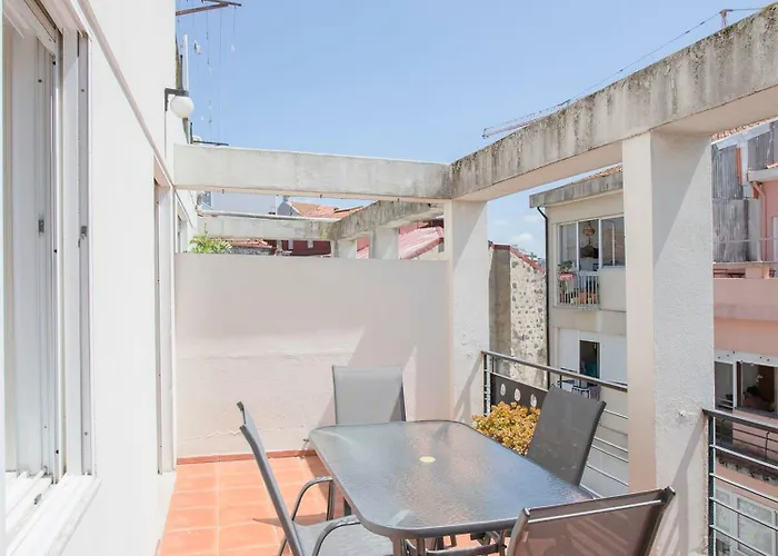 شقة Liiiving In - Downtown Balcony