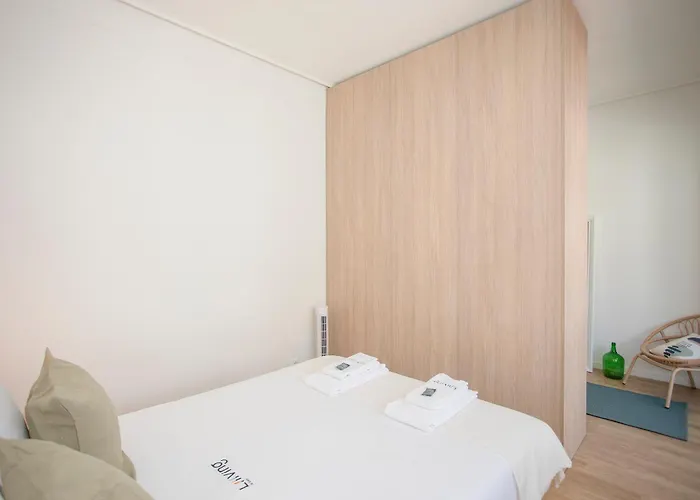 Liiiving In - Downtown Balcony Apartman Porto