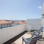 Liiiving In - Downtown Balcony * Porto