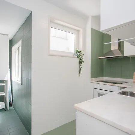 Liiiving In - Downtown Balcony Apartamento Oporto