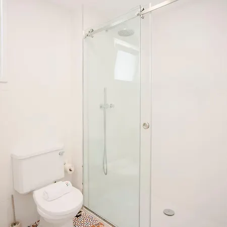 Liiiving In - Downtown Balcony Apartamento